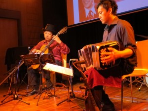 神戸・ラズリカフェタンゴ・グレリオバンドネオン・星野俊路　ギター・米阪隆広       