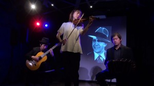 タンゴ・グレリオバンドネオン・星野俊路　ギター・米阪隆広   松本尚子（バイオリン）